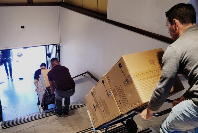 Cámara en lo Contencioso Administrativo Federal: entrega de equipos informáticos