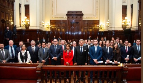 La Corte Suprema reconoció a los mejores promedios de las carreras de abogacía de todo el país