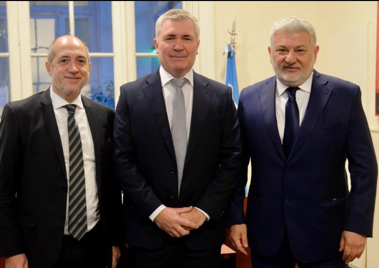 Jura Magistrado Cámara del Tribunal Oral de Menores  de la Capital Federal y de  Cámara del Tribunal Oral en lo Criminal y Correccional