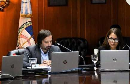 Actividad de Comisión: Entrevistas personales Concurso Nro. 517